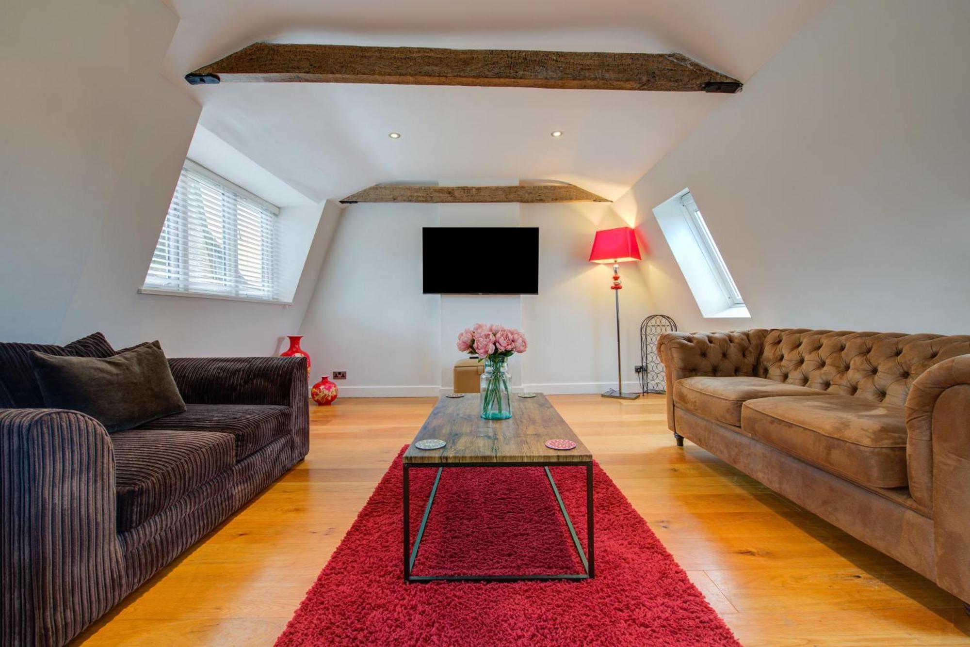 Spacious 2-Bed Home - Exposed Beams & Fast Internet Included Stamford Exteriér fotografie
